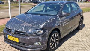 Carwrapping met A-merk folies, onderscheidende designs.