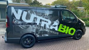 Carwrapping met A-merk folies, onderscheidende designs.