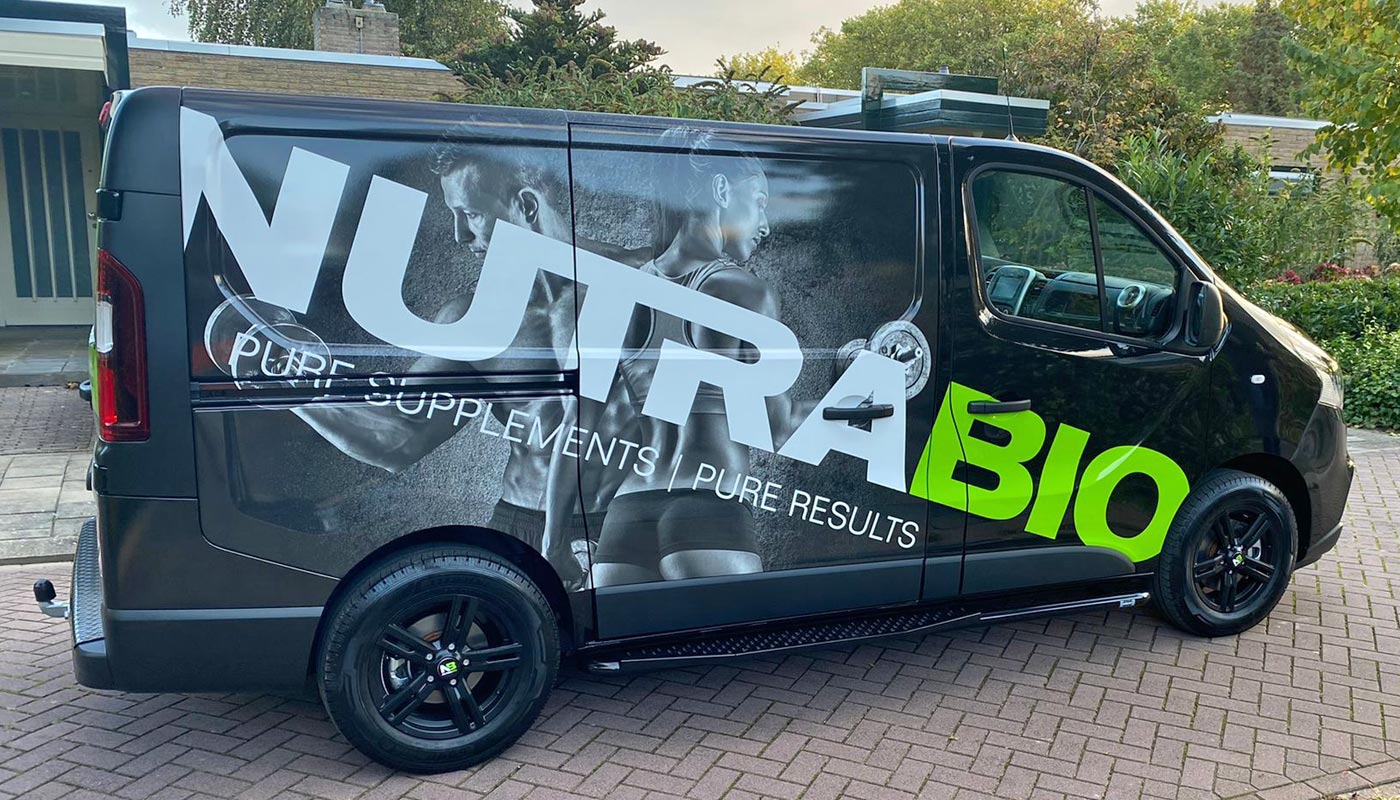 Carwrapping met A-merk folies, onderscheidende designs.